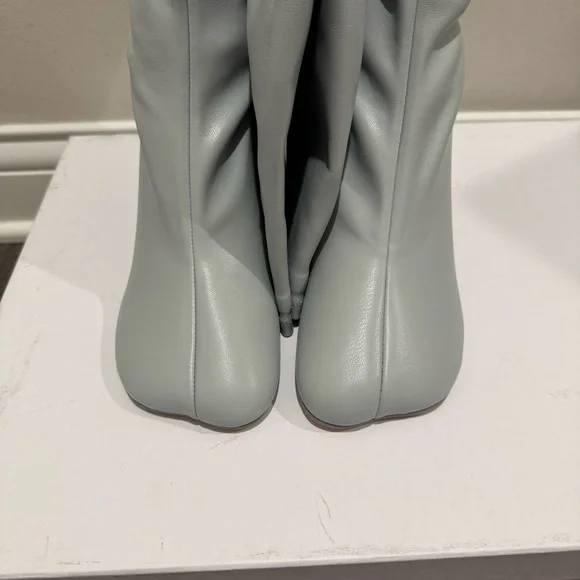 MM6 Maison Margiela Anatomic Thigh High Tabi Shaped Tall Heeled Boot Pearl Blue - Picture 7 of 16